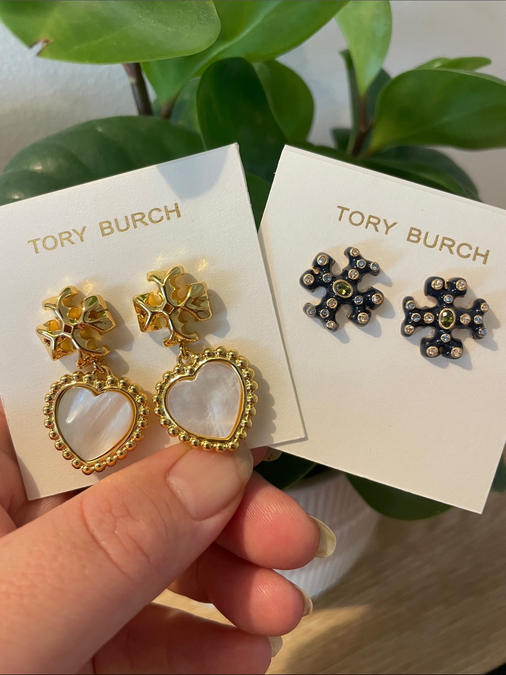TORY BURCH SET OF 2 earrings